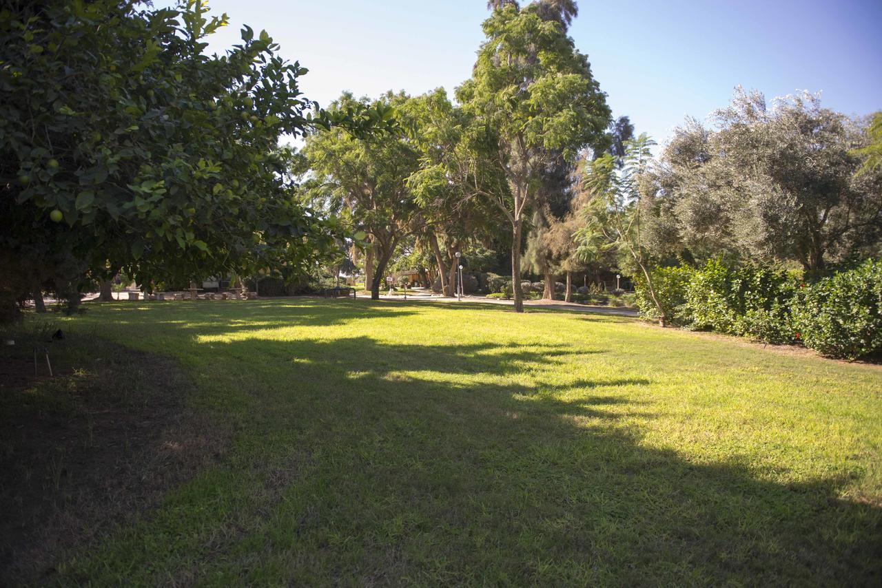 Gvulot - Kibbutz Experience Villa Gevulot Екстериор снимка