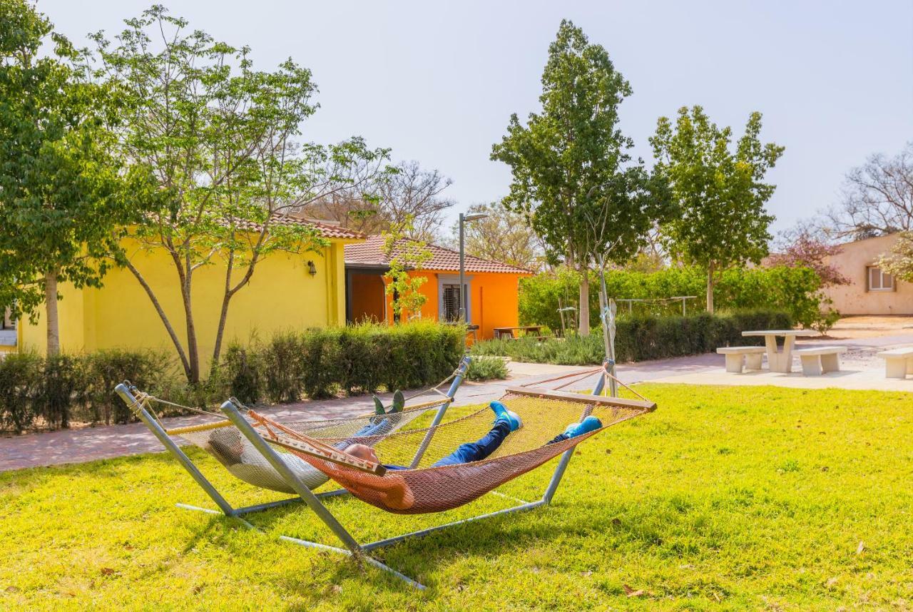 Gvulot - Kibbutz Experience Villa Gevulot Екстериор снимка
